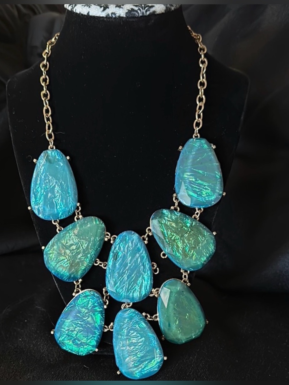 Vintage Necklace bib w Turquoise Foil Opal “glass” teardrops, acrylic gold chain